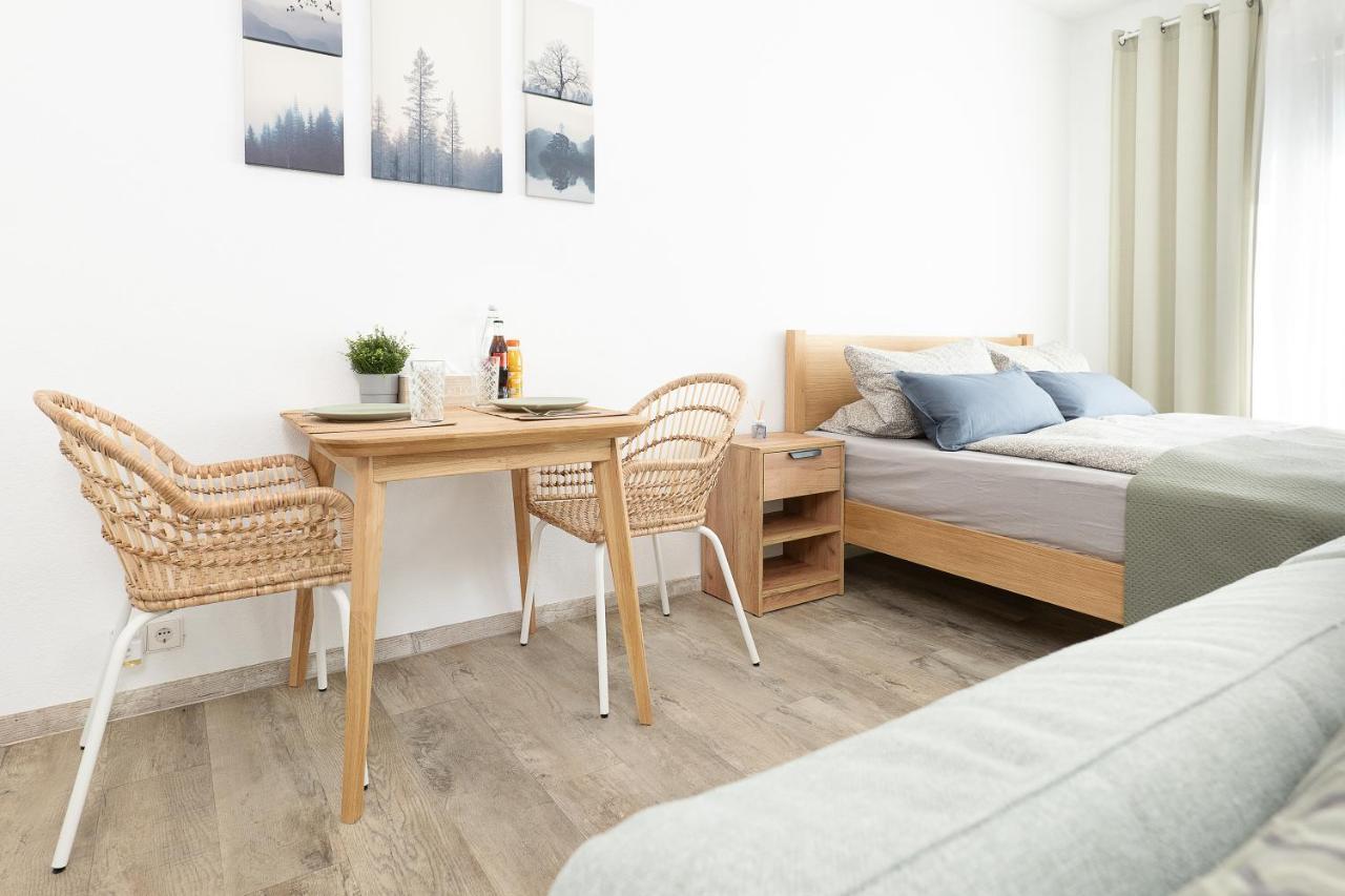 Apart4Me Scandi Apartment Geislingen Zentral Mit Parkplatz Geislingen an der Steige Kültér fotó